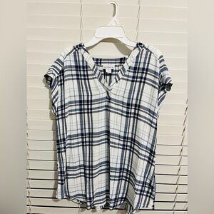 Women’s striped shirts